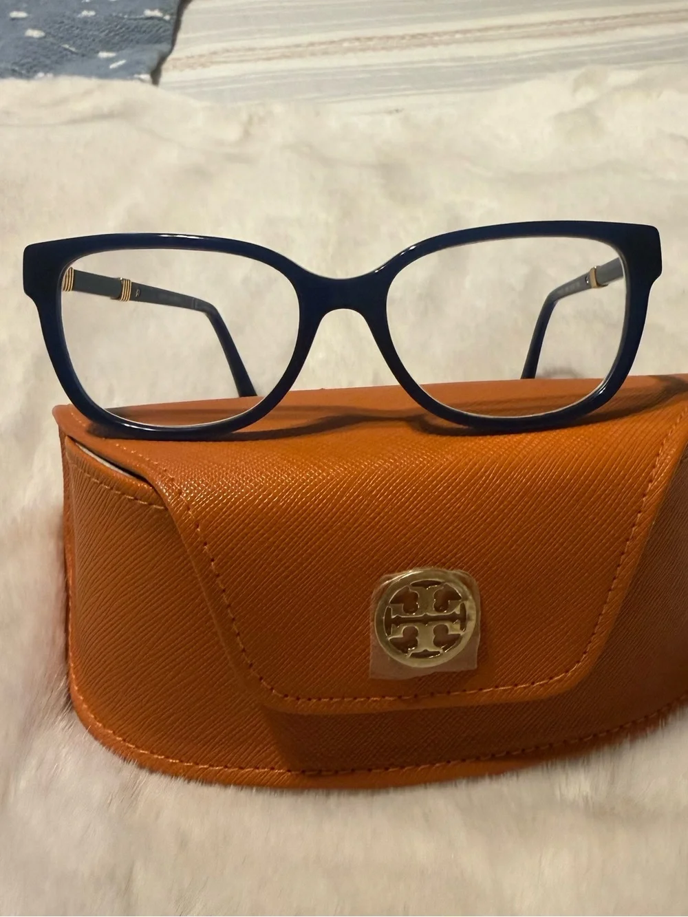 Tory Burch Navy Cat-Eye Glasses with Orange Logo Case